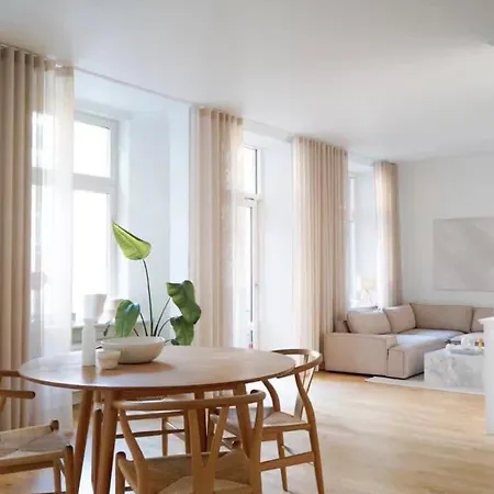 Apartment Luxury By The Lakes In Cph Center