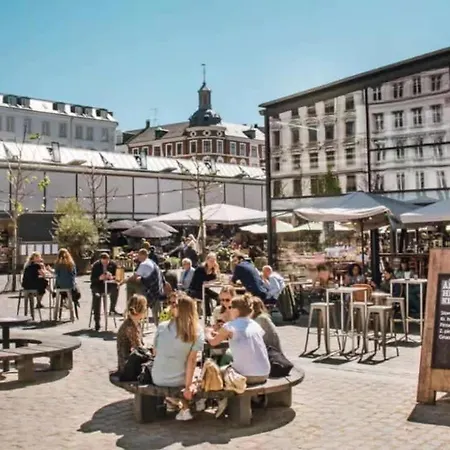 Luxury By The Lakes In Cph Center Apartment
